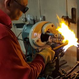 CUSTOM MADE LABORATORY GLASSWARE